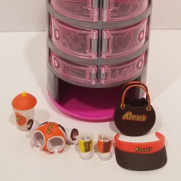 L.O.L. Surprise Loves Mini Sweets Surprise-O-Matic Reese's Cup Doll Set, EUC - Picture 14 of 15